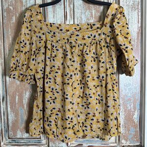 Tramp Short Sleeved Women’s M Square Neck Mustard With Leaves Blouse